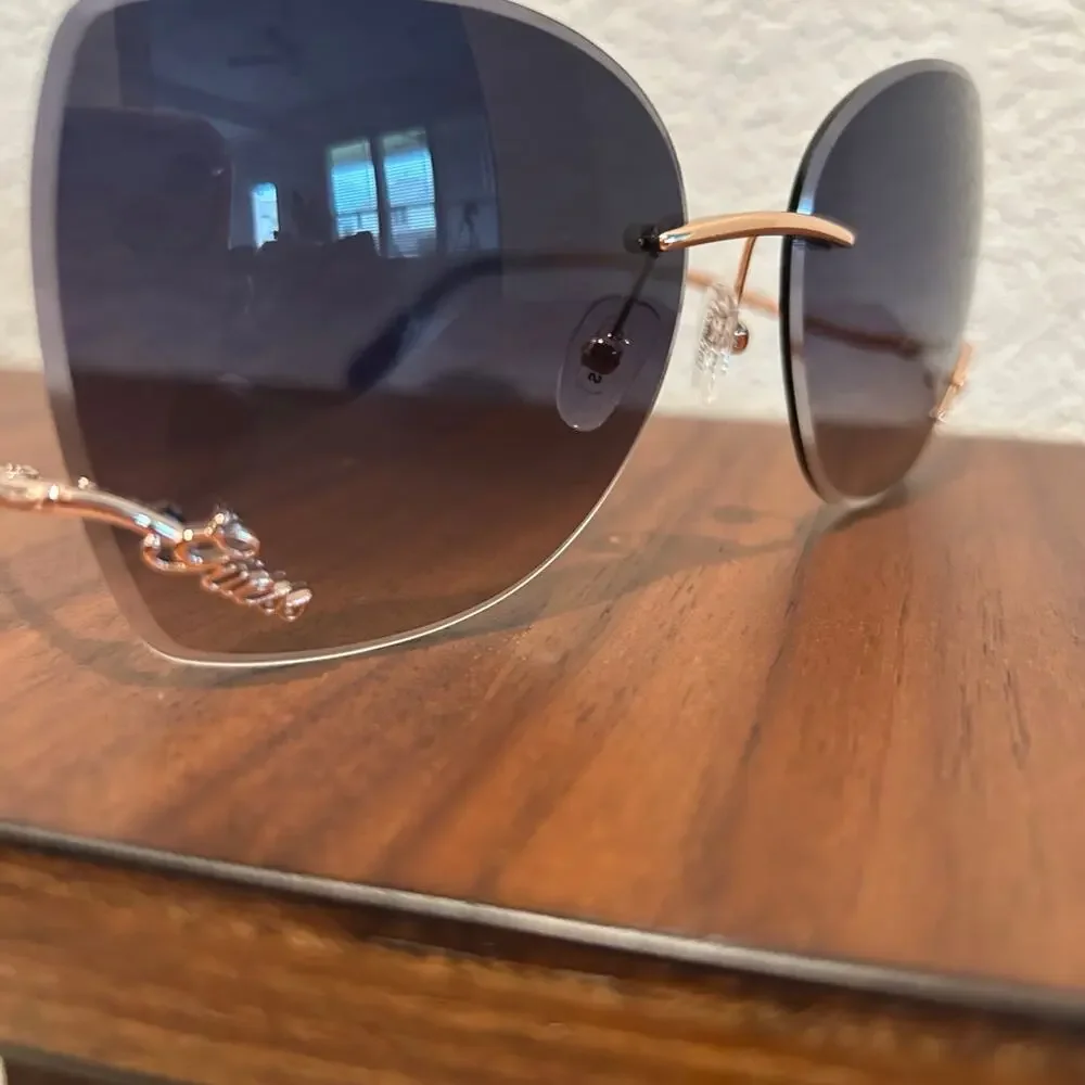 Guess Women's Sunglasses - Shiny Rose Gold Metal Butterfly Shape Frame